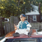 Profile Picture of Isaiah Braxton (@Izzybrax) on Youtube