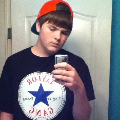 Profile Picture of Joseph Chewning (@JSWAGGKID95) on Twitter