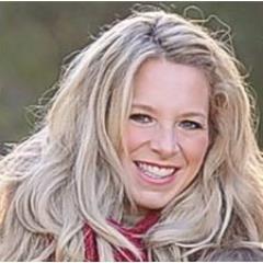 Profile Picture of Anne Vranicic (@anne_mv) on Twitter