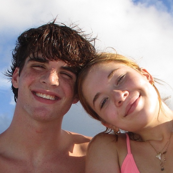 Profile Picture of Aidan Davies (@aidandavies80a) on Poshmark