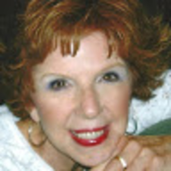 Profile Picture of Jeanette Robinson (@jralllegro) on Poshmark