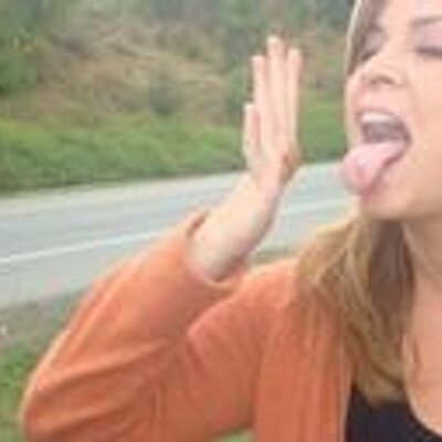 Profile Picture of Laura_M_Holt (@Laura_M_Holt) on Twitter