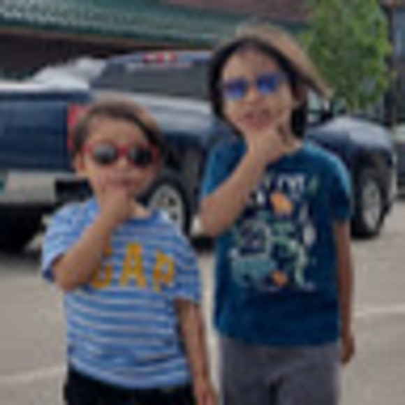 Profile Picture of Jaiden Llaneza (@leimicahllaneza) on Poshmark