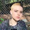 Profile Picture of   i love when it gets colder... (@baigray) on Tiktok