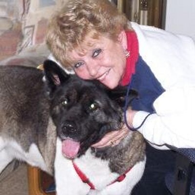 Profile Picture of Sandy Dunlop (@915dunlop) on Twitter