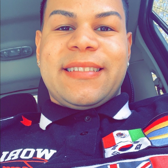 Profile Picture of Nathanael Martinez (@thatkidxraw7) on Poshmark