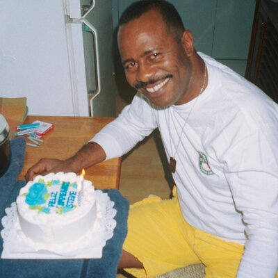 Profile Picture of Steve Maclin (@SteveMaclin1) on Twitter