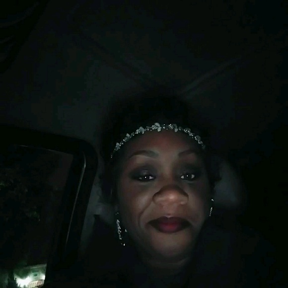 Profile Picture of Ivory Mccullouch (@ivorym77) on Poshmark