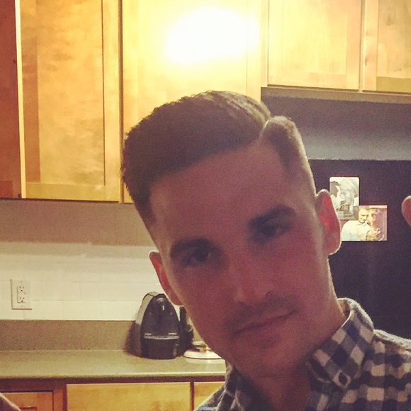 Profile Picture of Dominic Fornero (@dfornero) on Poshmark