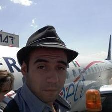 Profile Picture of Hugo Robles (@Hugo_Robles) on Twitter