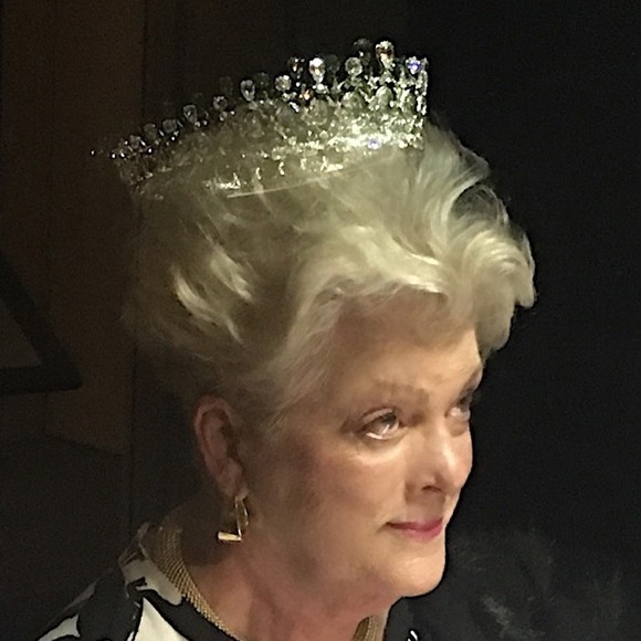 Profile Picture of Barbara Gargala (@barbaragargala) on Poshmark