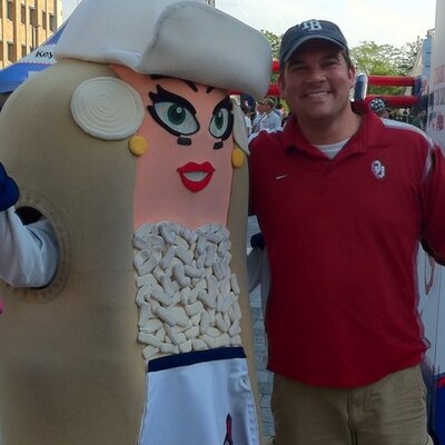Profile Picture of Bill Hause (@CWHause3) on Twitter