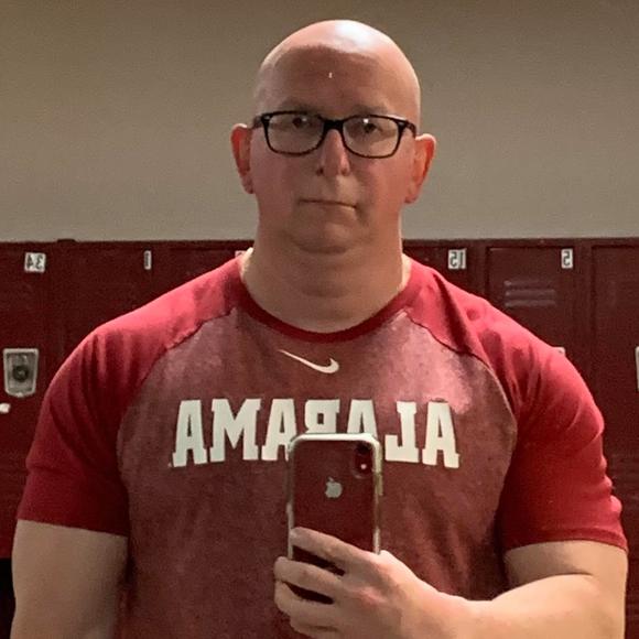 Profile Picture of Michael Mauldin (@mikemjm22) on Poshmark