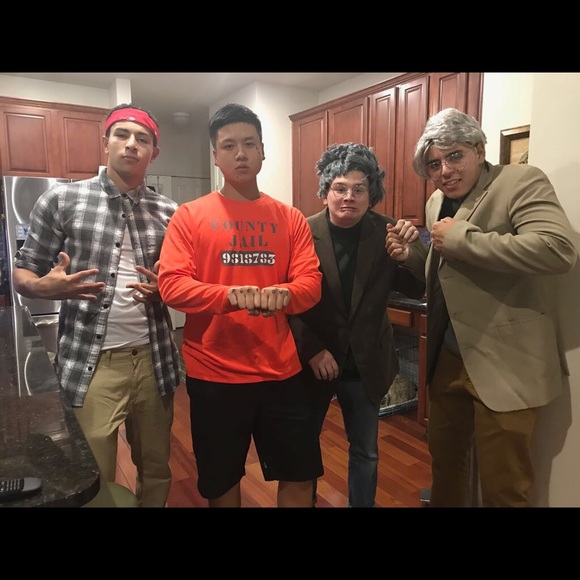 Profile Picture of Carlos Roques (@youngroques) on Poshmark