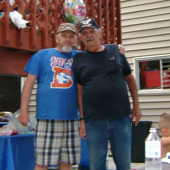 Profile Picture of Chris Kauffman-gilger (@chrisgilger) on Poshmark