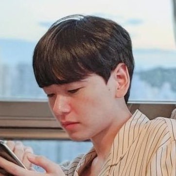 Profile Picture of 푠님 (@pyeon_ddultv) on Twitter