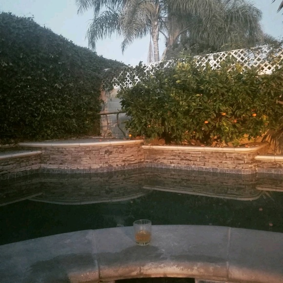 Profile Picture of Roddie Anderson (@rba2) on Poshmark