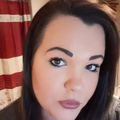 Profile Picture of Miranda Hall (@Mirandahall222) on Twitter