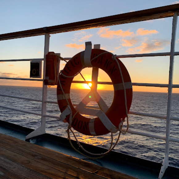 Profile Picture of Becs Gilhooley (@beccag2012) on Poshmark