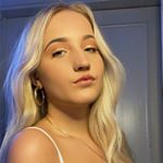 Profile Picture of EMILY HOLE🦋 (@_emilyhole) on Instagram