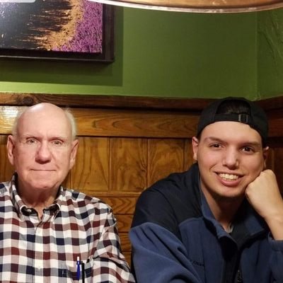 Profile Picture of Taylor Baxter (@TaylorBaxter10) on Twitter