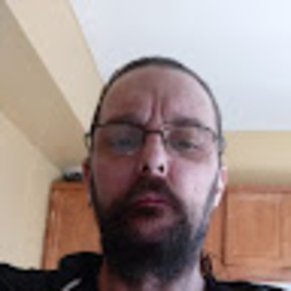 Profile Picture of Victor Capobianco (@victorcap19) on Poshmark