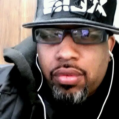 Profile Picture of Al Coleman (@oleblue72) on Twitter