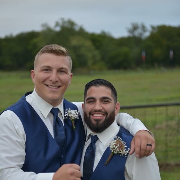 Profile Picture of Bryant Leslie (@bryantleslies3) on Poshmark