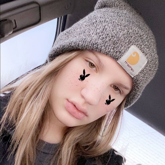 Profile Picture of Makayla Harper (@savagepandaxx) on Poshmark