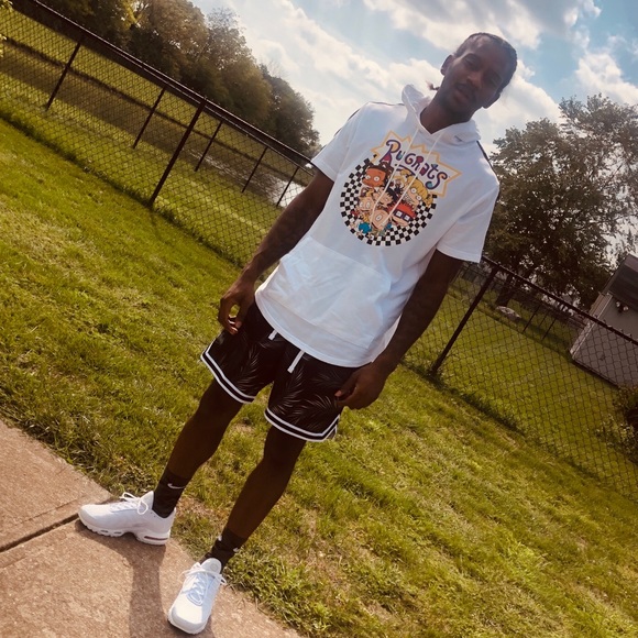 Profile Picture of Ceagan Slash (@slashjay) on Poshmark