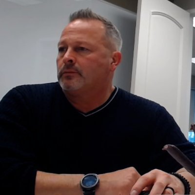 Profile Picture of Mark Ewart (@m3ssyJuan) on Twitter