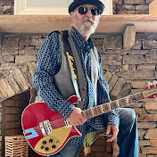 Profile Picture of Mike Barry (@The2ManTrio) on Youtube