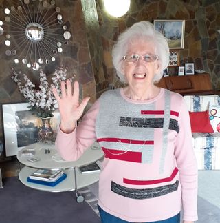 Profile Picture of Ruth Forrest (@Ruth-Forrest) on Facebook