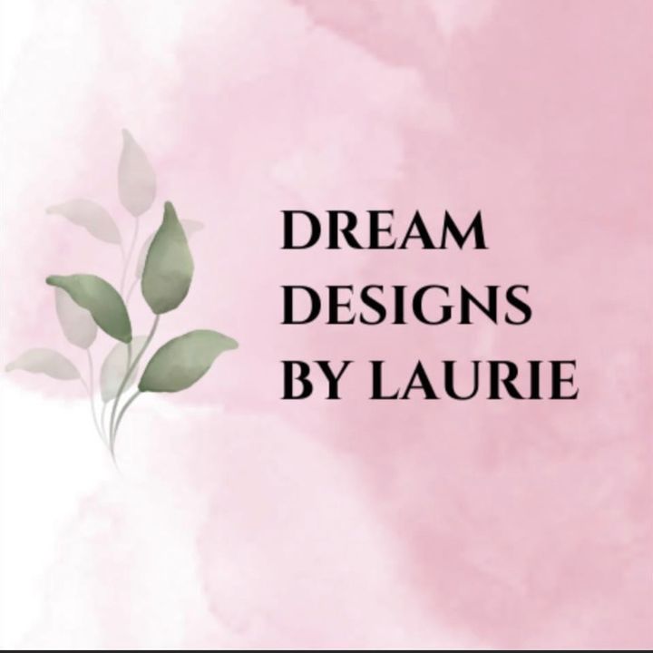 Profile Picture of Dream Designs By Laurie (@laurierobertson4) on Tiktok