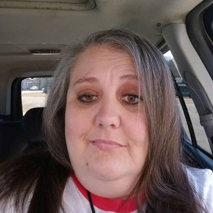 Profile Picture of Bobbie Lawrence (@bobbijo128) on Tiktok