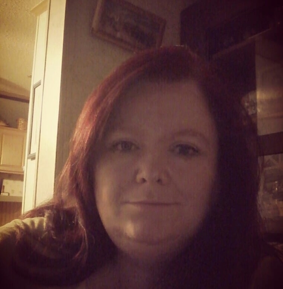 Profile Picture of Karen Keziah (@kkeziah11) on Poshmark