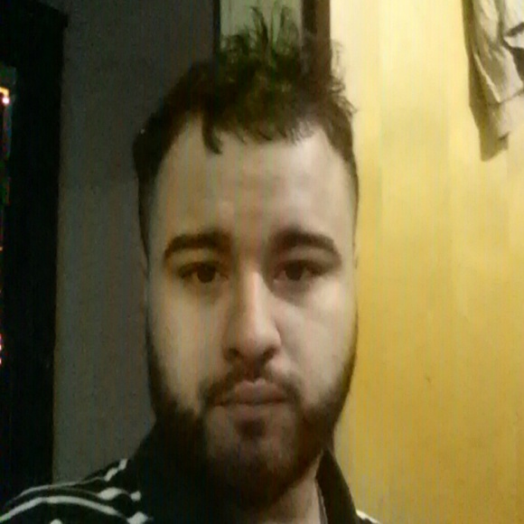 Profile Picture of Cesar Abarca (@skkezzo) on Poshmark