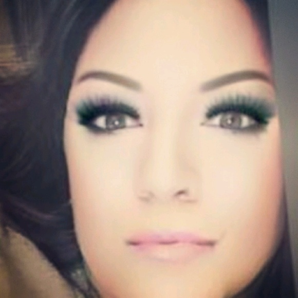 Profile Picture of Amy Christal (@achristal) on Poshmark