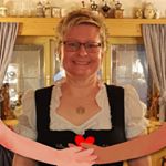 Profile Picture of Michaela Mišiak (@michaelamisiak) on Instagram