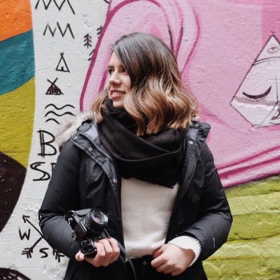 Profile Picture of Lorena (@LorensWelch) on Twitter