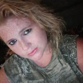 Deanna Stanley - Facebook Profile Picture of Deanna Stanley (@deanna.stanley.9) on Facebook
