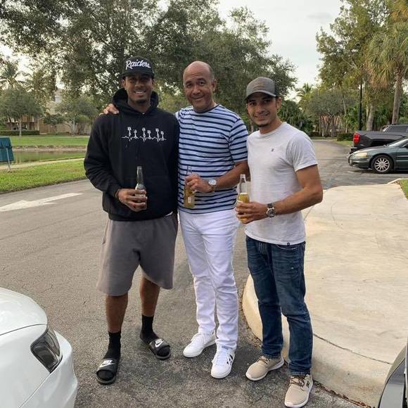 Profile Picture of Felix Gutierrez (@ebdustman07) on Poshmark