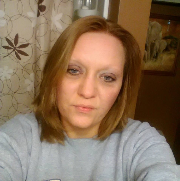 Profile Picture of Sherry Steinbrook (@sherrymurf) on Poshmark