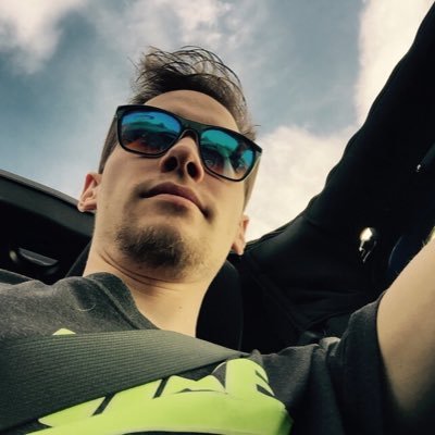 Profile Picture of Michael Montoya (@Montoya1025) on Twitter