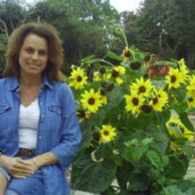 Profile Picture of Michelle Machado (@capecodcleaner) on Twitter