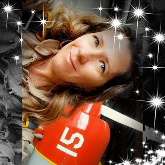 Profile Picture of Taylor Lipka (@tmlipka) on Poshmark