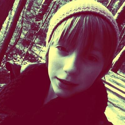 Profile Picture of Laura Bloch (@BlochSweets) on Twitter