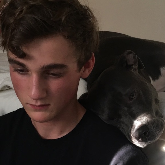 Profile Picture of Max Siegelman (@maxsiegelman) on Poshmark