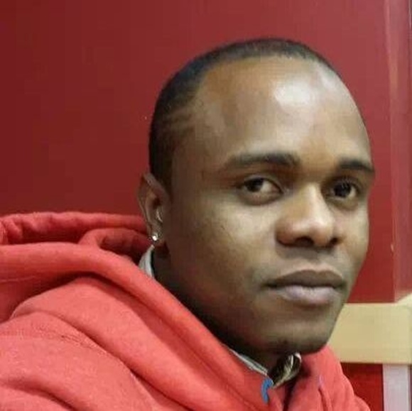 Profile Picture of Toujou Dosil (@fannplache2010) on Poshmark