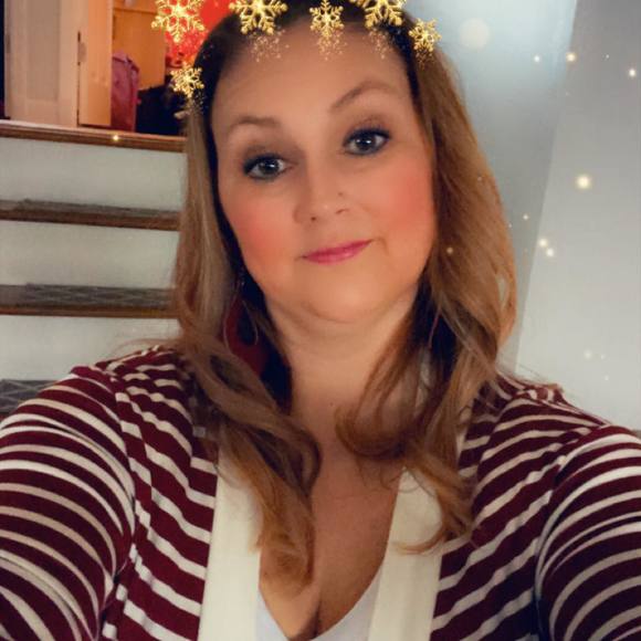 Profile Picture of Amanda Janowiak-schuller (@aschuller15) on Poshmark